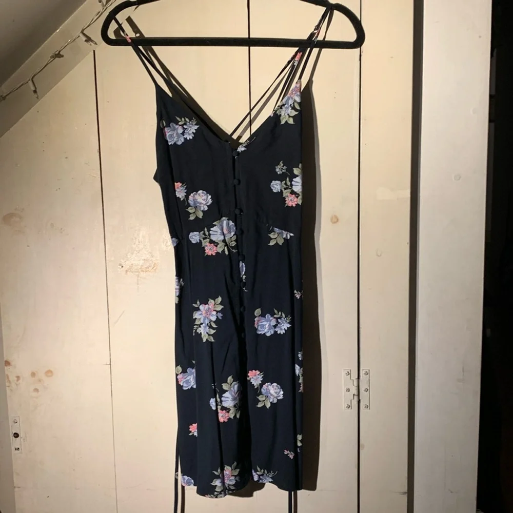 A&F cross strap back mini dress - Picture 1 of 5